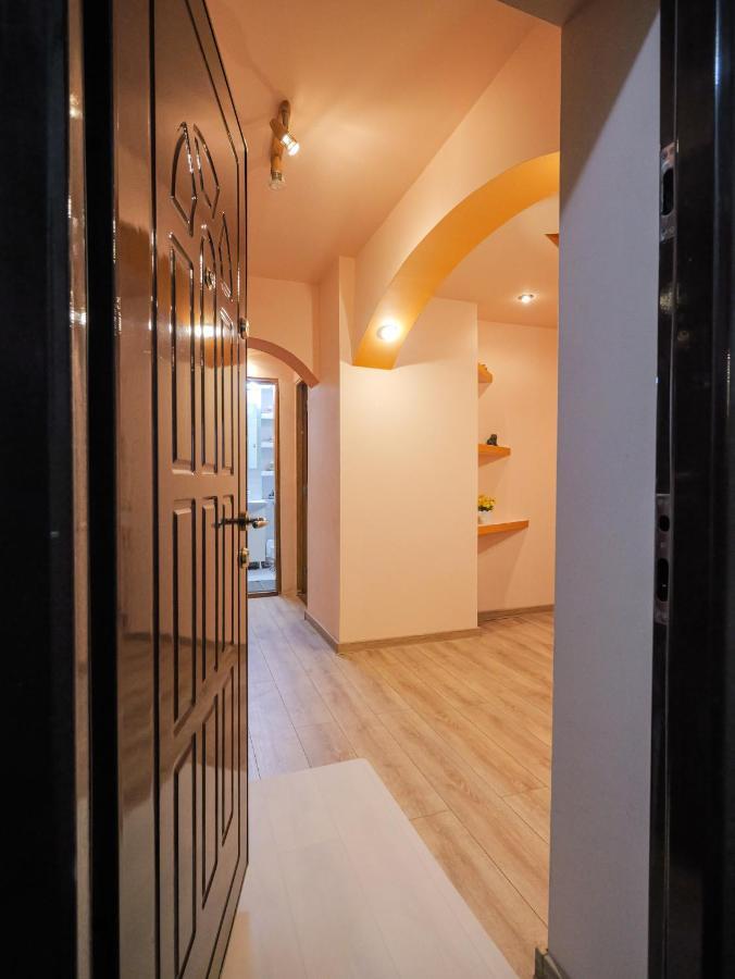 Luxury Ultracentral