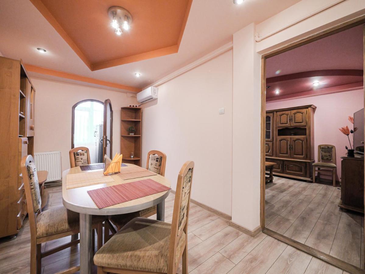 Luxury Ultracentral Apartment Curtea de Argeş