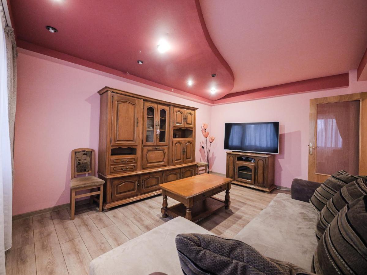 Luxury Ultracentral *
